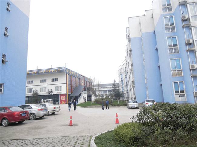 成都科华职业技术学校2023招生对象|招生要求