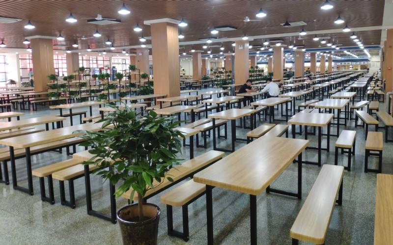 学校宿舍