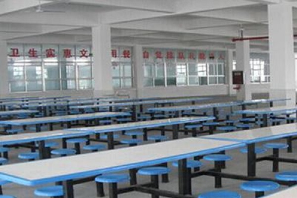学校宿舍